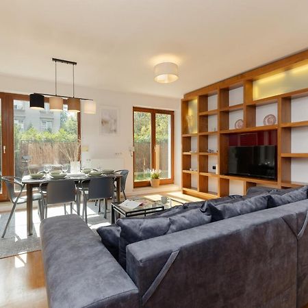 Old Mokotow Spacious Two-Bedroom Apartment By Noclegi Renters Varsó Kültér fotó