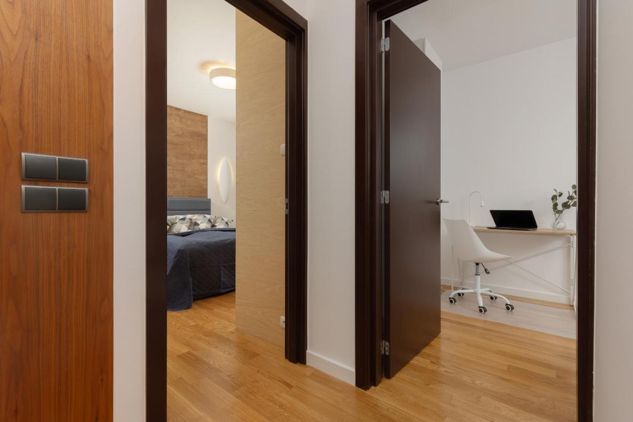 Old Mokotow Spacious Two-Bedroom Apartment By Noclegi Renters Varsó Kültér fotó
